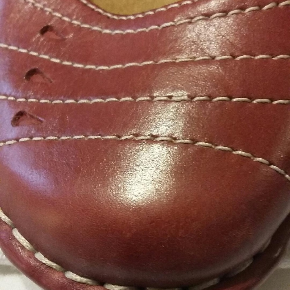 Shoes - Picture 3 of 7